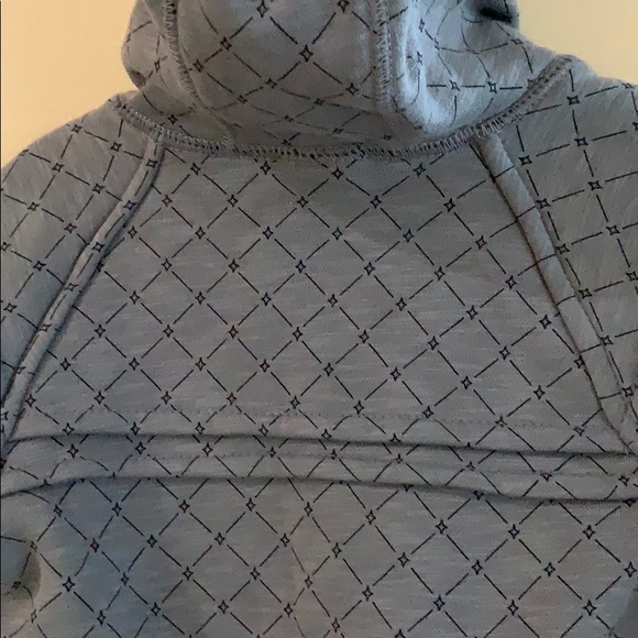 Boys pull over hoodie gray 12M Oshkosh - Picture 8 of 8